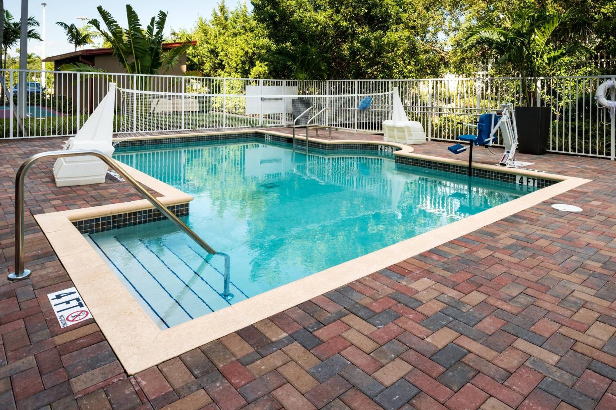 Residence Inn By Marriott Miami West/Fl Turnpike Hialeah Gardens Εξωτερικό φωτογραφία